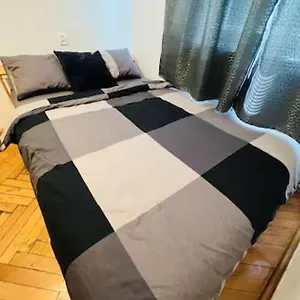 Kwatera prywatna Homestay - Warm Close To City Center, Warszawa