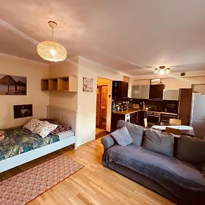 Apartament Entire Studio Flat, Warszawa