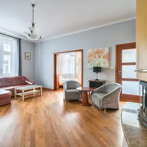 https://3-city-apartments-seagull.gdanskhotel.org